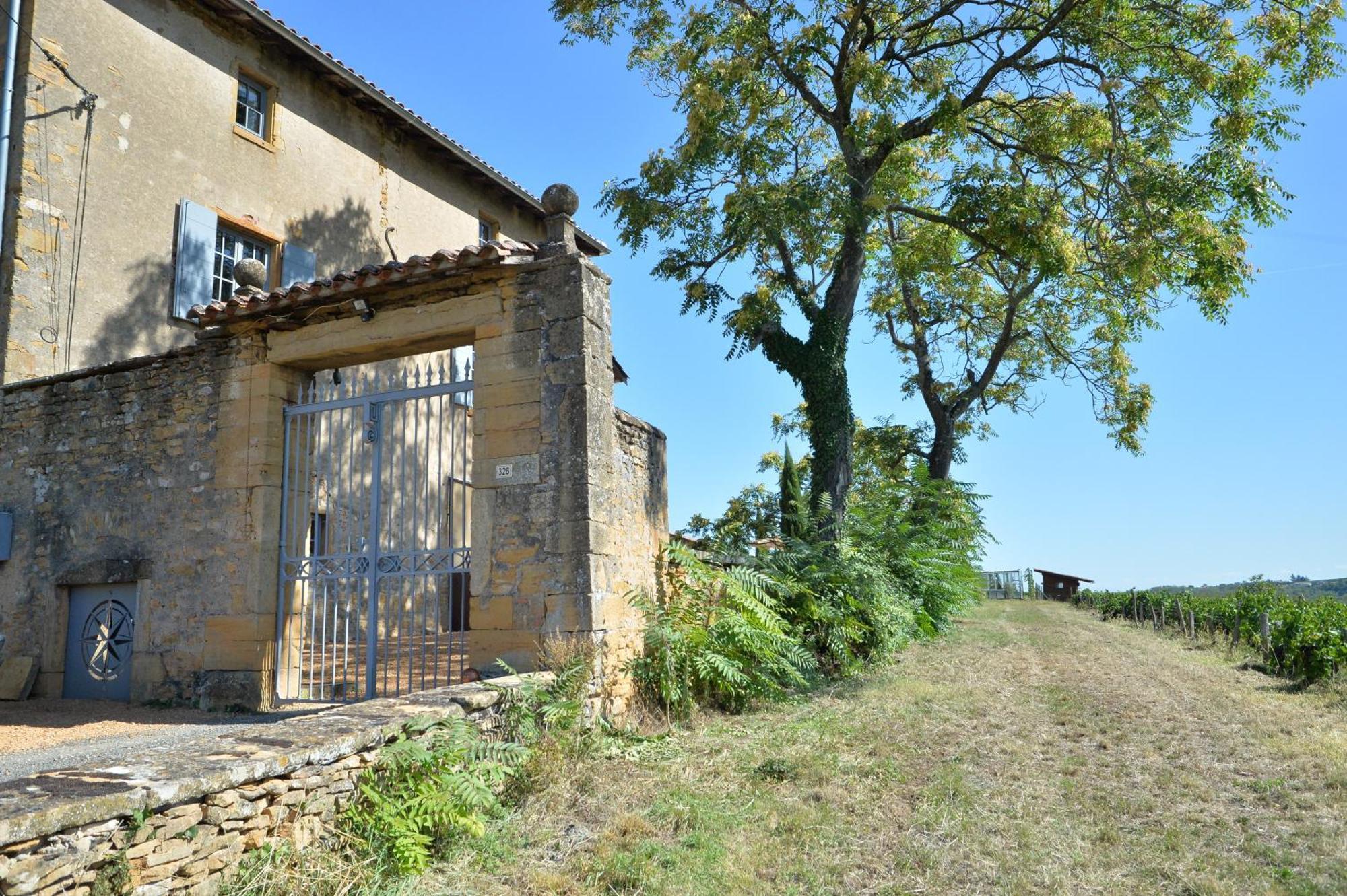 Hotel Le Clos Zelie Pouilly-le-Monial Zewnętrze zdjęcie